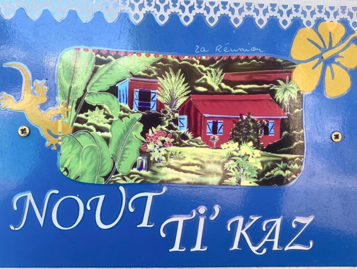 Nout Ti Kaz Le Bains Apartment Étang-Salé les Bains Exterior foto