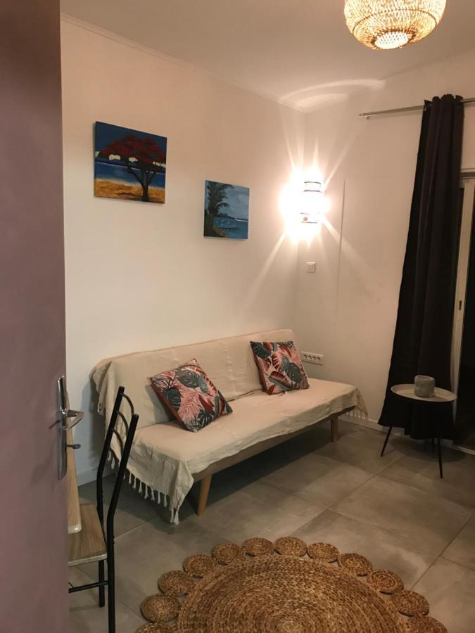 Nout Ti Kaz Le Bains Apartment Étang-Salé les Bains Exterior foto